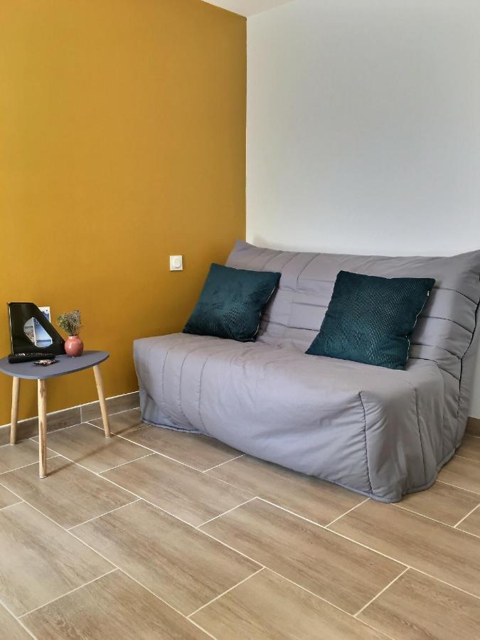 Bleu Lavande - Coquet Appartement Ambiance Village 伊斯特尔 外观 照片